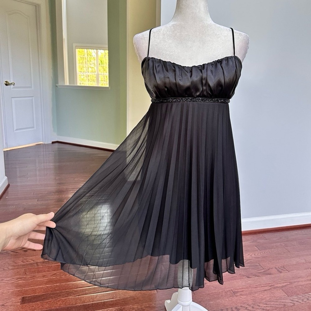 Speechless Black Satin Beaded Embellished Bust Dainty Cocktail Dress Large